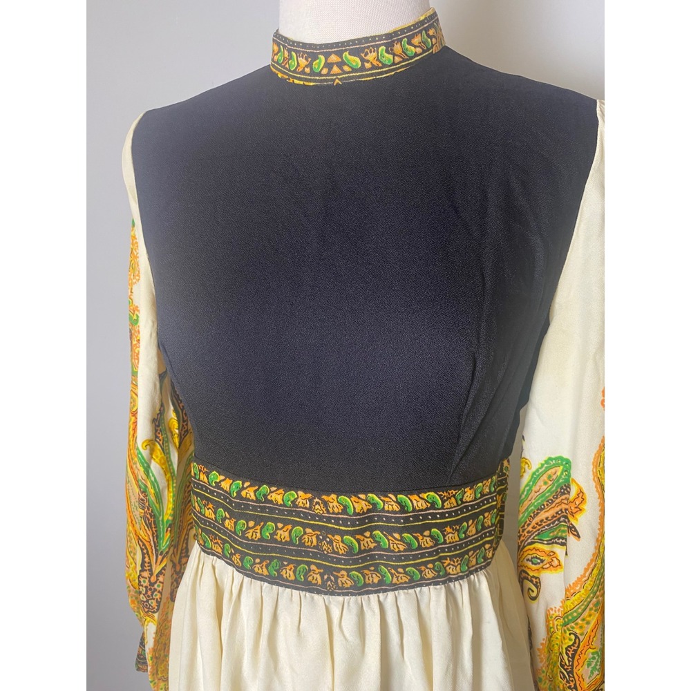 Vintage 1960s Paisley Maxi Dress Mock Neck Boho Mod Long Sleeve Black Gold Green - Picture 4 of 10